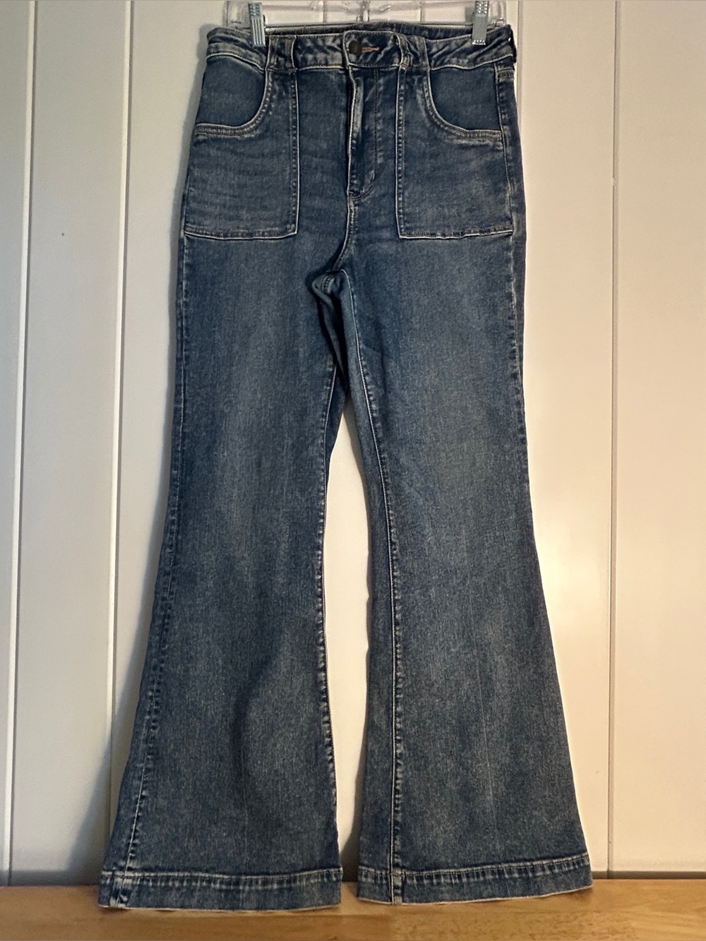 american eagle high waisted patch pocket flare utility jeans size 12 regular
